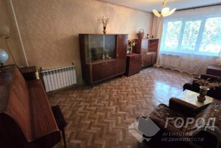 Продам 3-х кімнатну квартиру, Аэропорт, Код: 811354/70