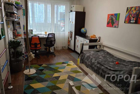 Продам 3-х кімнатну квартиру, Бавария, Код: 811357/1