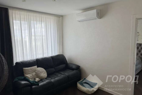 Продам 3-х кімнатну квартиру, Новые дома, Маршала Жукова метро (Дворец спорта), Код: 811374/1