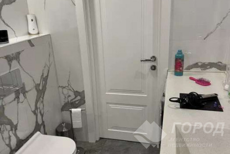 Продам 3-х кімнатну квартиру, Новые дома, Маршала Жукова метро (Дворец спорта), Код: 811374/1