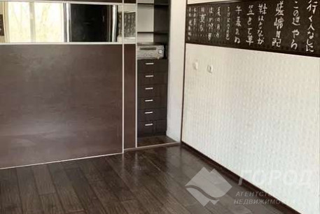 Продам 2-х кімнатну квартиру, ХТЗ, Пролетарская метро (Индустриальная), Код: 811381/1