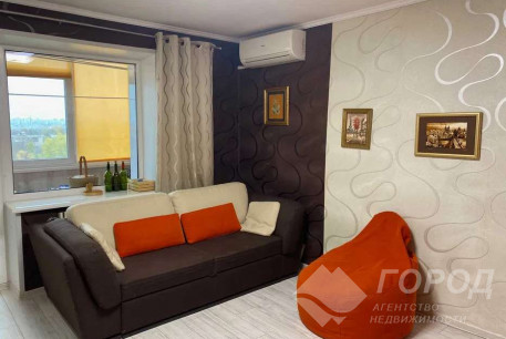 Сдам 3-х кімнатну квартиру, Новые дома, Маршала Жукова метро (Дворец спорта), Код: 811386/1