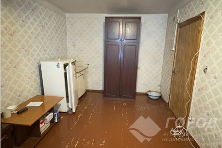 Продам гостинку, Завод им. Малышева метро, Код: 811401/1