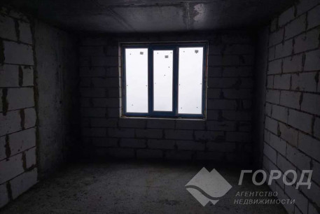 Продам 1-кімнатну квартиру в новобудові, Рогань, Код: 811405/1