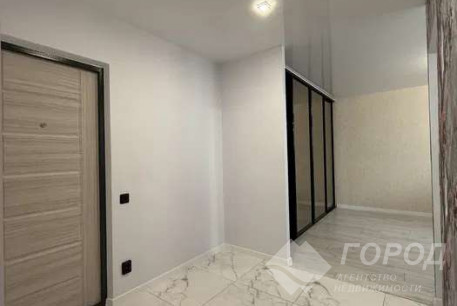 Продам 2-х кімнатну квартиру, Рогань, Код: 811424/1