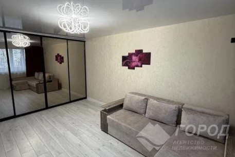 Продам 2-х кімнатну квартиру, Рогань, Код: 811424/1