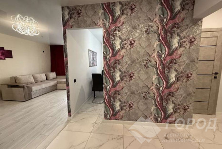 Продам 2-х кімнатну квартиру, Рогань, Код: 811424/1