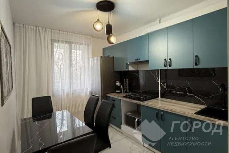 Продам 2-х кімнатну квартиру, Рогань, Код: 811424/1