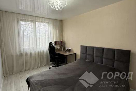 Продам 2-х кімнатну квартиру, Рогань, Код: 811424/1