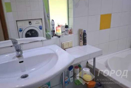 Продам 3-х кімнатну квартиру, Новые дома, Маршала Жукова метро (Дворец спорта), Код: 811434/1