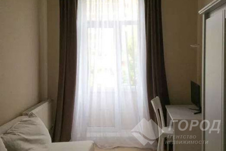 Сдам 3-х кімнатну квартиру, Центр, Университет метро, Код: 811441/1