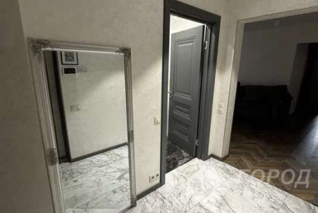 Продам 3-х кімнатну квартиру, Холодная Гора, Холодная Гора метро, Код: 811453/1