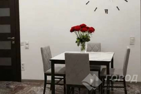 Продам 3-х кімнатну квартиру в новобудові, Центральный рынок, Центральный Рынок метро, Код: 811513/2