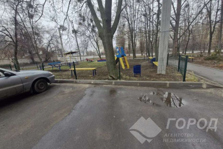 Продам 1-кімнатну квартиру, Аэропорт, Код: 811551/1