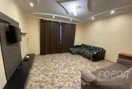 Сдам 1-кімнатну квартиру, Центр, Код: 811555/1