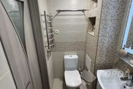 Сдам гостинку, Гагарина проспект, Защитников Украины метро (Площадь Восстания), Код: 811657/1