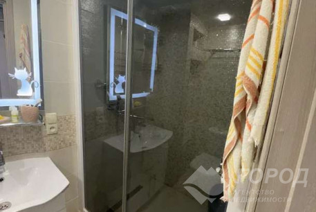 Сдам гостинку, Гагарина проспект, Защитников Украины метро (Площадь Восстания), Код: 811657/1