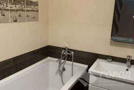 Сдам 2-х кімнатну квартиру, ХТЗ, ХТЗ метро, Код: 811714/1