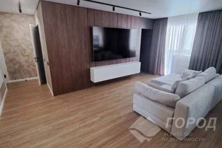 Продам 3-х кімнатну квартиру, Сосновая Горка, Научная метро, Код: 811739/1