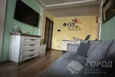 Продам 3-х кімнатну квартиру, Новые дома, Маршала Жукова метро (Дворец спорта), Код: 811753/1