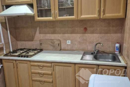 Сдам 3-х кімнатну квартиру, Гагарина проспект, Спортивная метро, Код: 811762/1