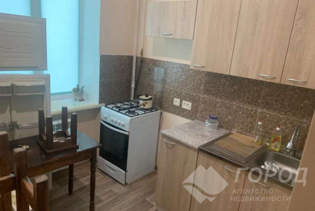 Продам 1-кімнатну квартиру, ХТЗ, ХТЗ метро, Код: 811792/1