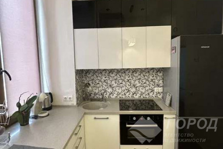 Сдам 2-х кімнатну квартиру, Центр, Код: 811826/1