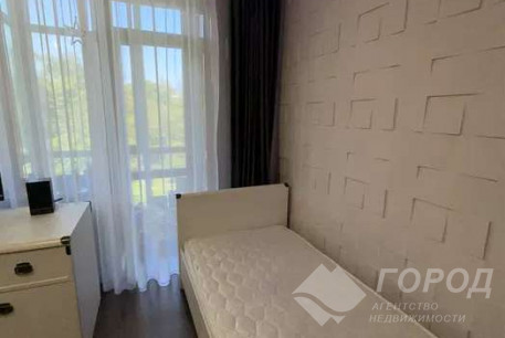 Продам 3-х кімнатну квартиру, ХТЗ, ХТЗ метро, Код: 811835/1