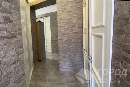 Продам 3-х кімнатну квартиру, ХТЗ, ХТЗ метро, Код: 811835/1