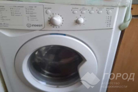 Сдам гостинку, Новые дома, Армейская метро (Советской Армии), Код: 811841/1