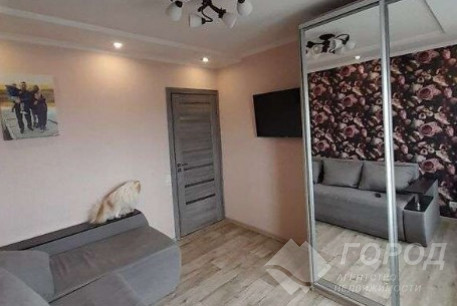 Продам 2-х кімнатну квартиру, Гагарина проспект, Спортивная метро, Код: 811844/1