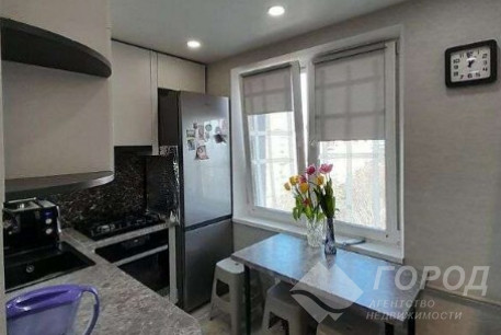 Продам 2-х кімнатну квартиру, Гагарина проспект, Спортивная метро, Код: 811844/1