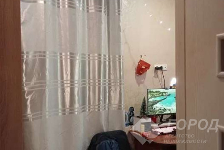 Продам 4-х кімнатну квартиру, Рогань, Код: 811874/1