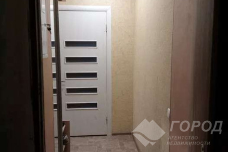 Продам 4-х кімнатну квартиру, Рогань, Код: 811874/1