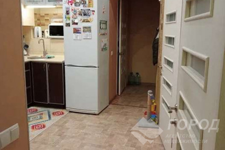 Продам 4-х кімнатну квартиру, Рогань, Код: 811874/1