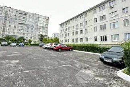 Продам 1-кімнатну квартиру, Рогань, Код: 811880/1