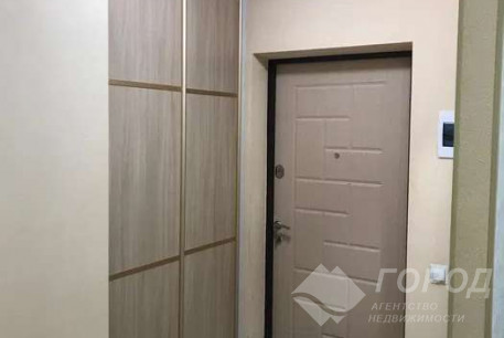 Продам 1-кімнатну квартиру, Рогань, Код: 811880/1