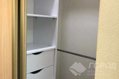 Продам 1-кімнатну квартиру, Рогань, Код: 811880/1