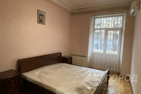 Сдам 2-х кімнатну квартиру, Центр, Исторический Музей метро, Код: 811888/1