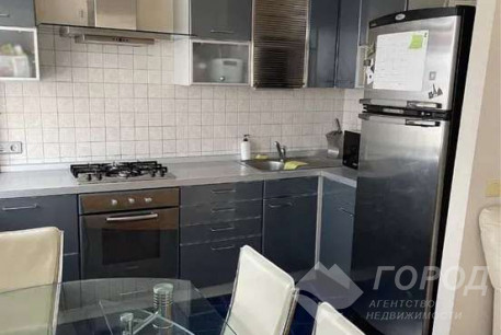 Продам 2-х кімнатну квартиру, Центр, Исторический Музей метро, Код: 811888/2