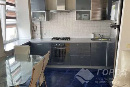 Продам 2-х кімнатну квартиру, Центр, Исторический Музей метро, Код: 811888/2