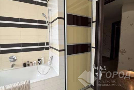 Продам 3-х кімнатну квартиру, Центр, Код: 811891/1