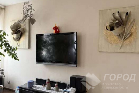 Продам 3-х кімнатну квартиру, Центр, Код: 811891/1