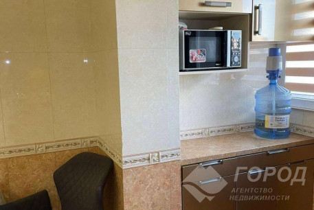 Сдам 4-х кімнатну квартиру, Новые дома, Маршала Жукова метро (Дворец спорта), Код: 811904/1