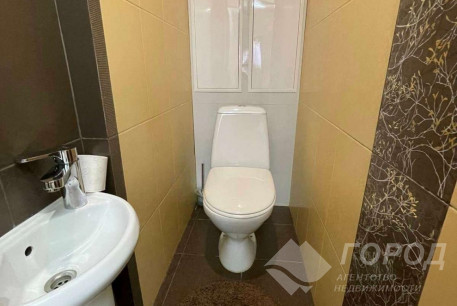 Сдам 4-х кімнатну квартиру, Новые дома, Маршала Жукова метро (Дворец спорта), Код: 811904/1