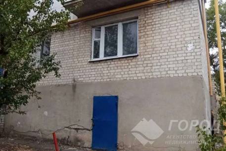 Продам 1-кімнатну квартиру, Дергачевский р-н, Солоницевка пгт., Код: 811916/1