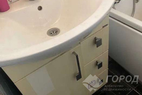 Продам 2-х кімнатну квартиру, Алексеевка, Код: 811924/1