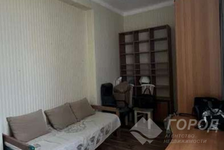 Продам 5-и кімнатну квартиру, Центр, Код: 811991/1