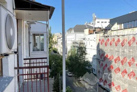 Сдам 2-х кімнатну квартиру, Центр, Архитектора Бекетова метро, Код: 812000/1