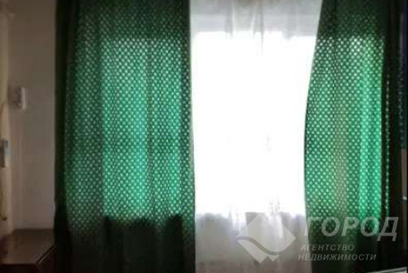 Сдам гостинку, ХТЗ, Пролетарская метро (Индустриальная), Код: 812011/1